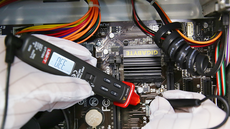 UT118B DC Voltage Measurement