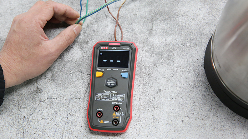 UT123D Smart Digital Multimeter 7 UT123D NCV Measurement