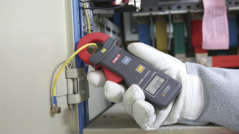 UT251A AC leakage current measurement