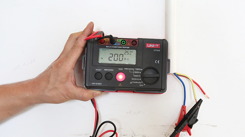 UT526 Multifunction Electrical Meter 11 UT526 application 3