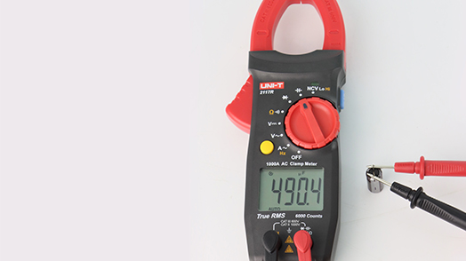 2117R True RMS 1000A AC Clamp Meter 10 2117R Capacitance measurement