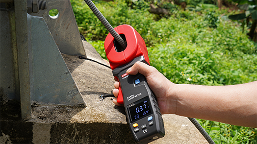 UT273+ Clamp Earth Resistance Tester 13 UT273+
