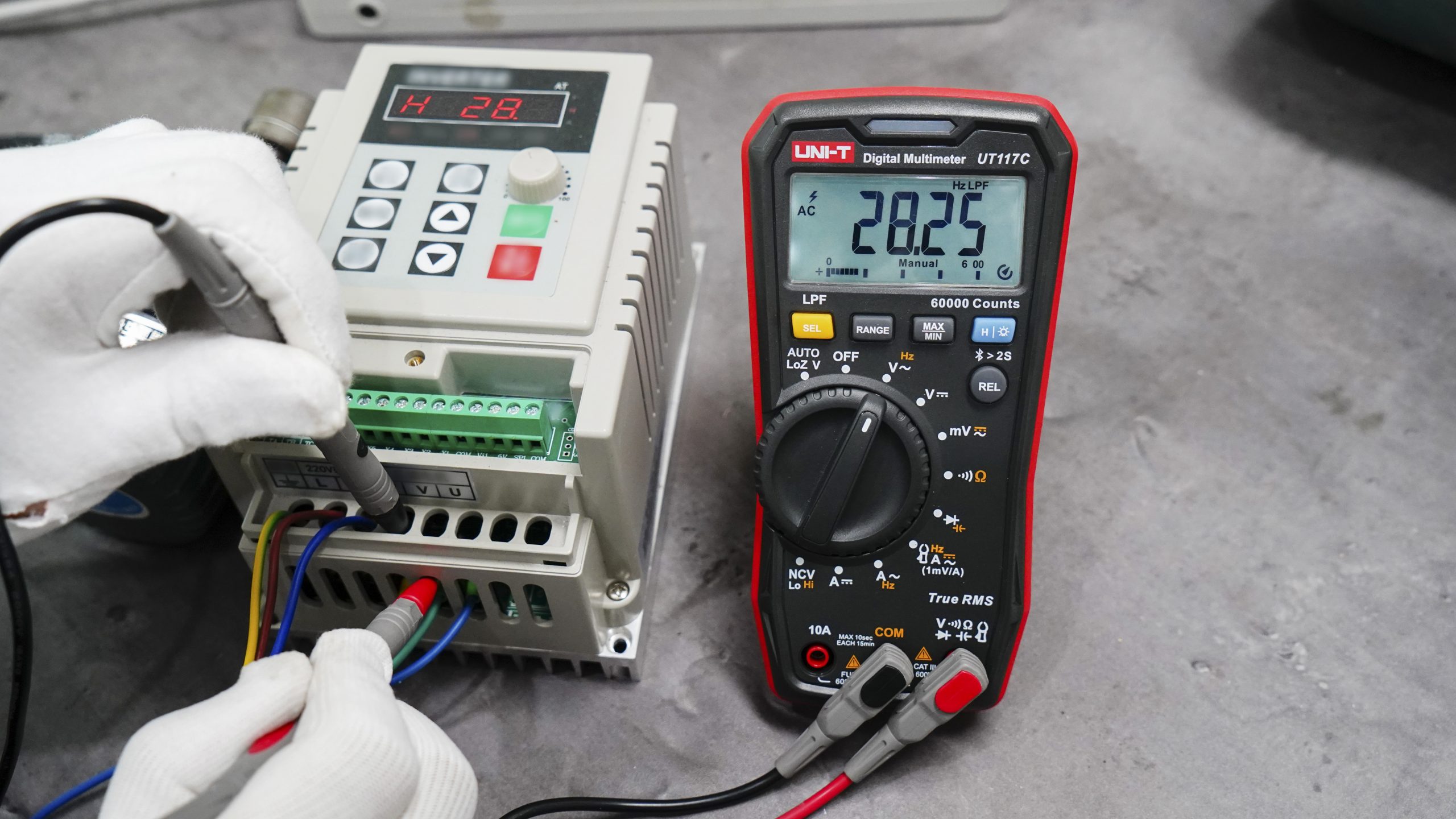 AC voltage (LPF function)