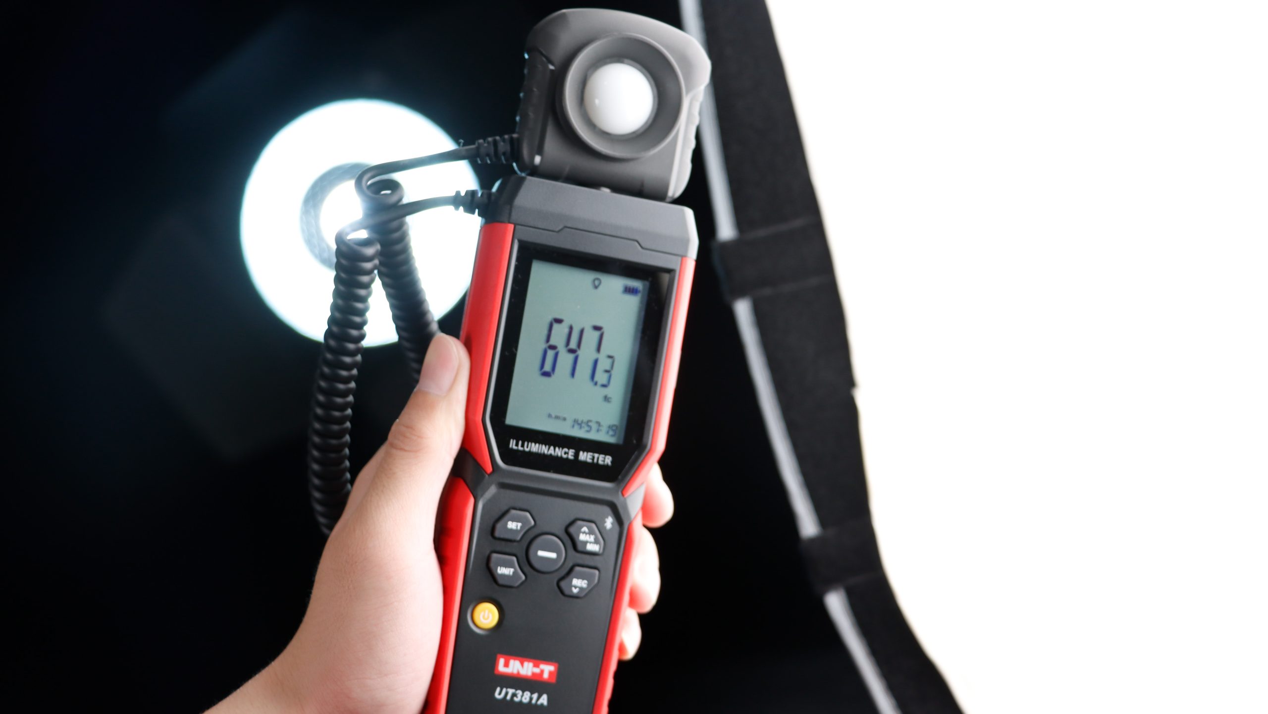 applications of UT381A illuminance meter (2)