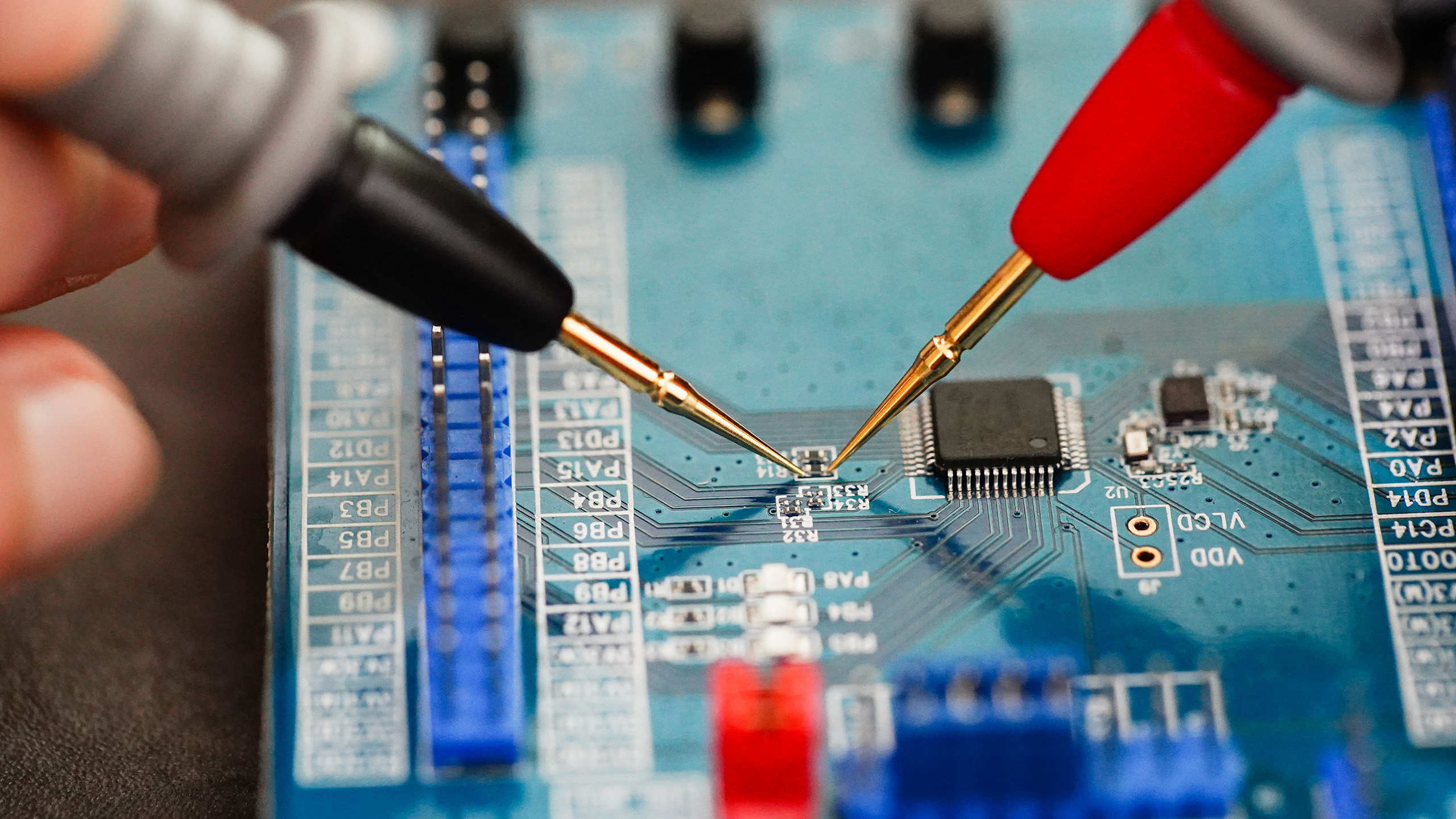 UT-L90 Test probe with Extra-Fine tip 4 applications of UT-L90-2